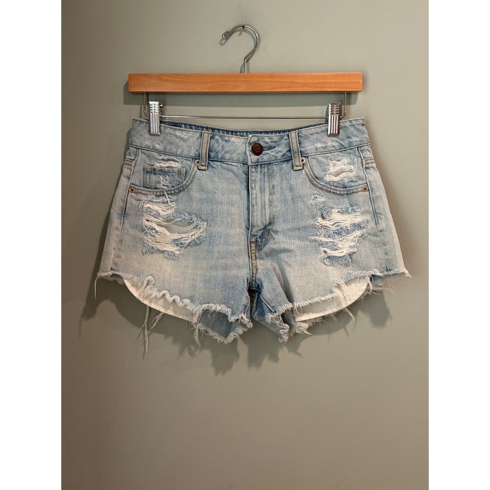 American Eagle Distressed Denim Shorts Light Wash Frayed Hem Size 2 Cut Offs
